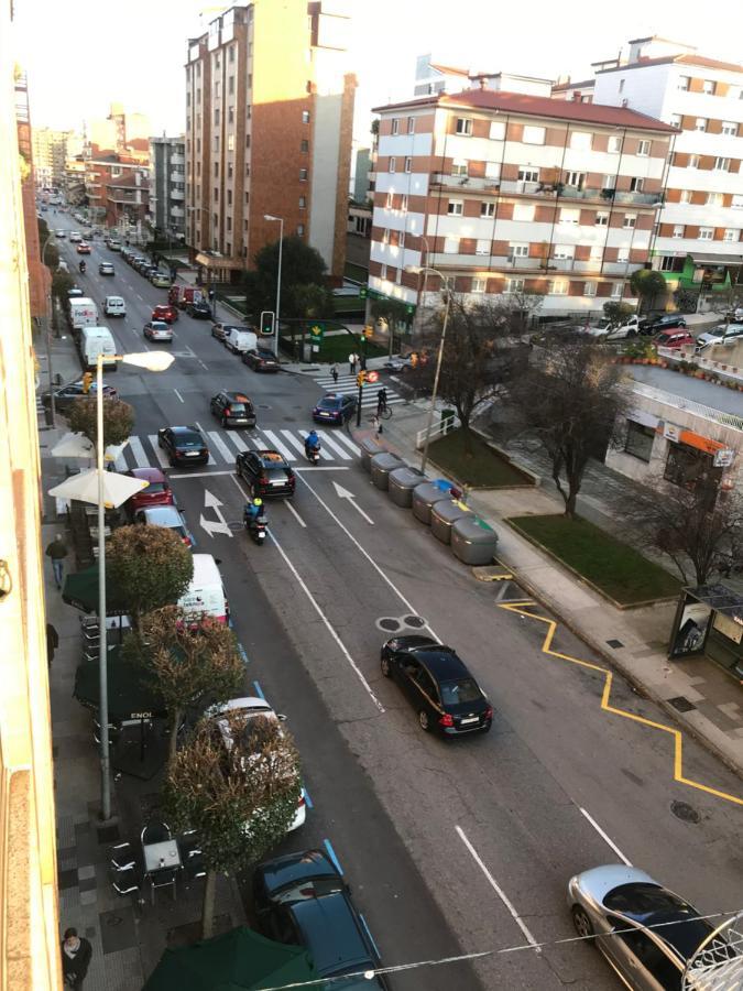 Piso enorme céntrico para grupos Apartamento Gijón Exterior foto